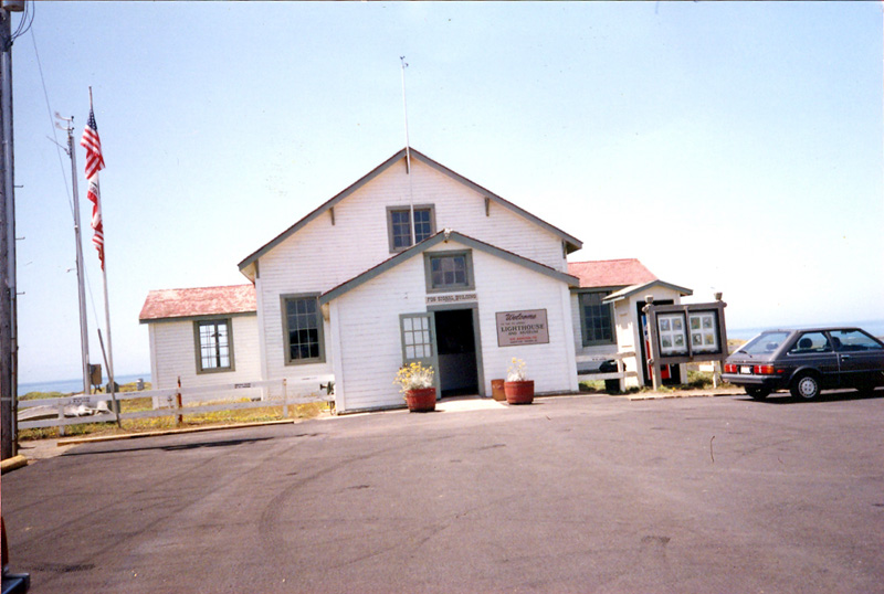 scan0011 Arena Lighthouse 7-9-92